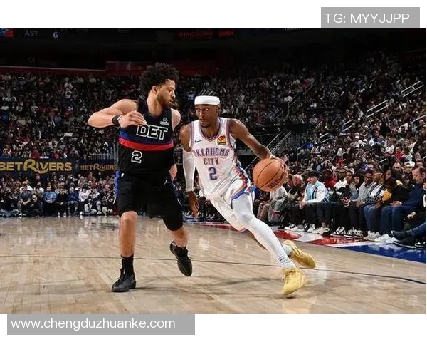 凯德坎宁安如何在NBA赛场上展现出超凡的领导力与技术实力