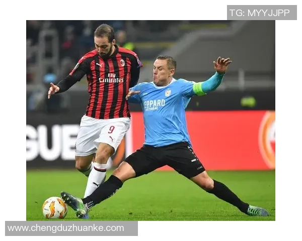 华沙与迪德朗日的精彩对决揭示足球战术与团队合作的魅力